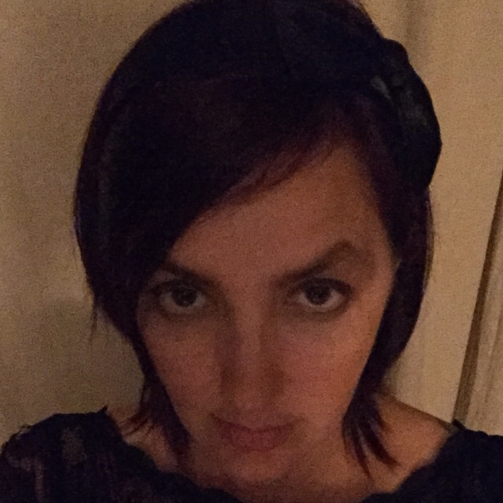 Meet your Posher, Victoria